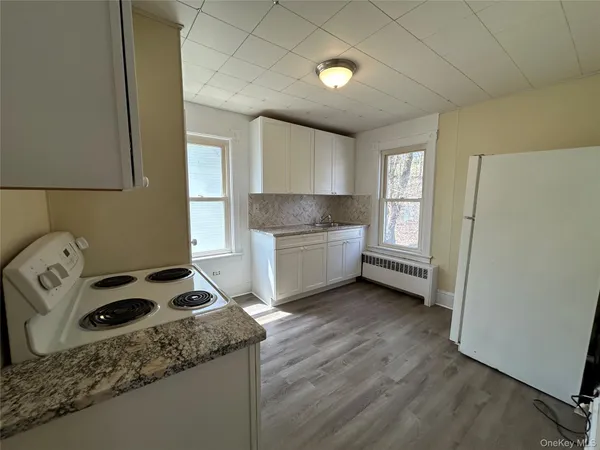 $2,000 | 84 Orange Avenue, Walden, NY 12586