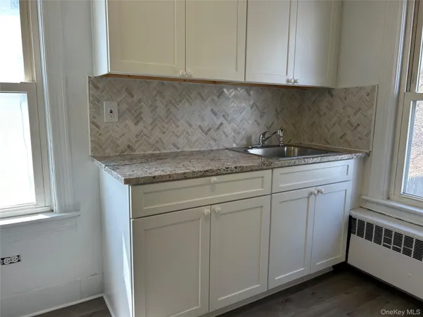 $2,000 | 84 Orange Avenue, Walden, NY 12586