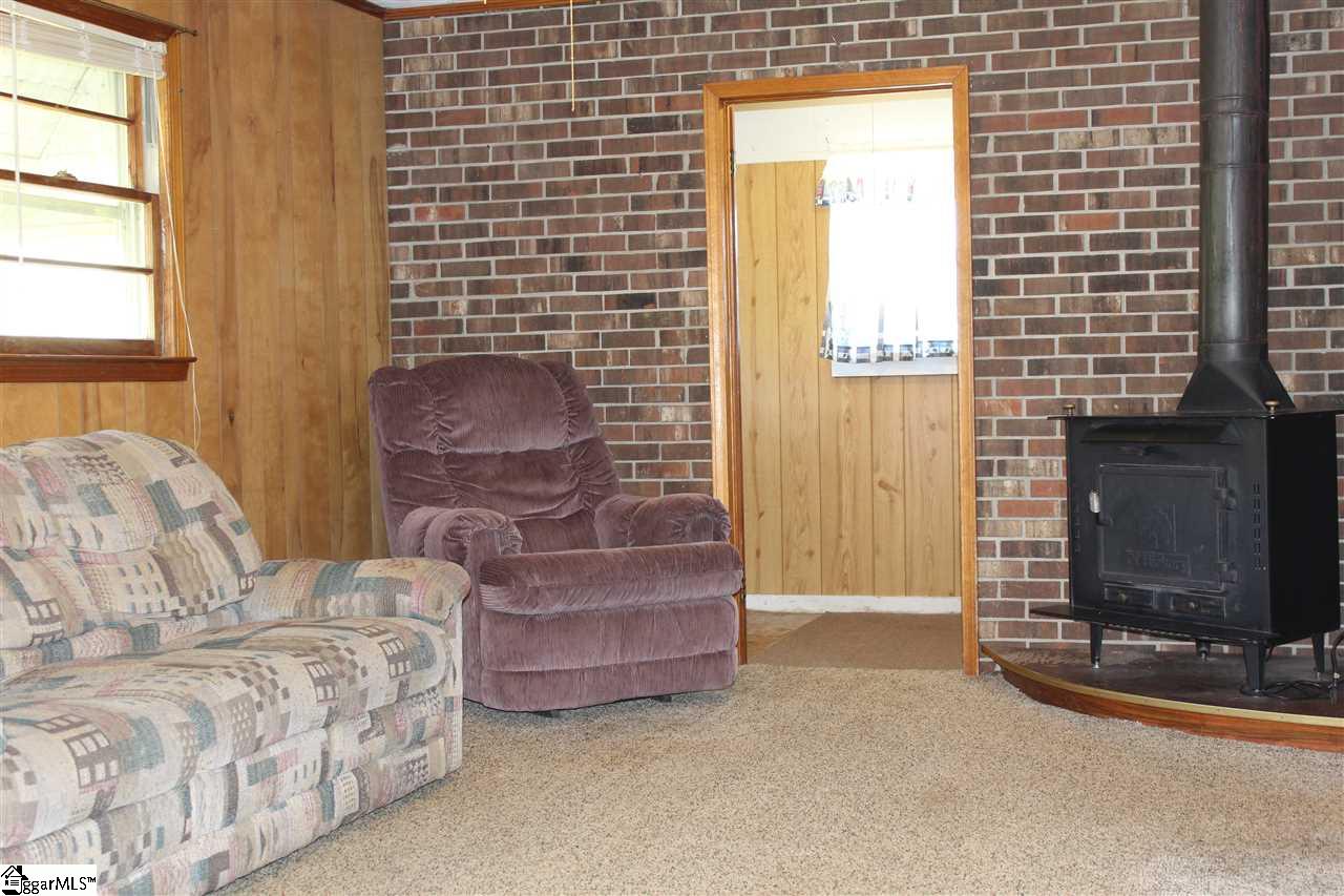 932 Old Furnace Road Boiling Springs, SC 29316 - Photo 5 of 18 Gallery Image 5