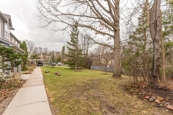 $395,000 | 278 Lyn Anne Court, Unit 27, Ann Arbor, MI 48103