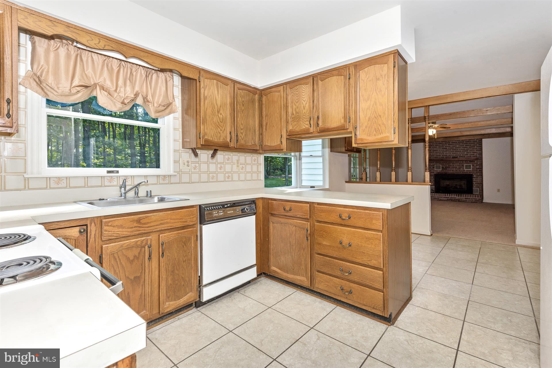 14646 Peddicord Road Mount Airy, MD 21771 - Photo 12 of 30 Kitchen opens to Breakfast Area & Family Room