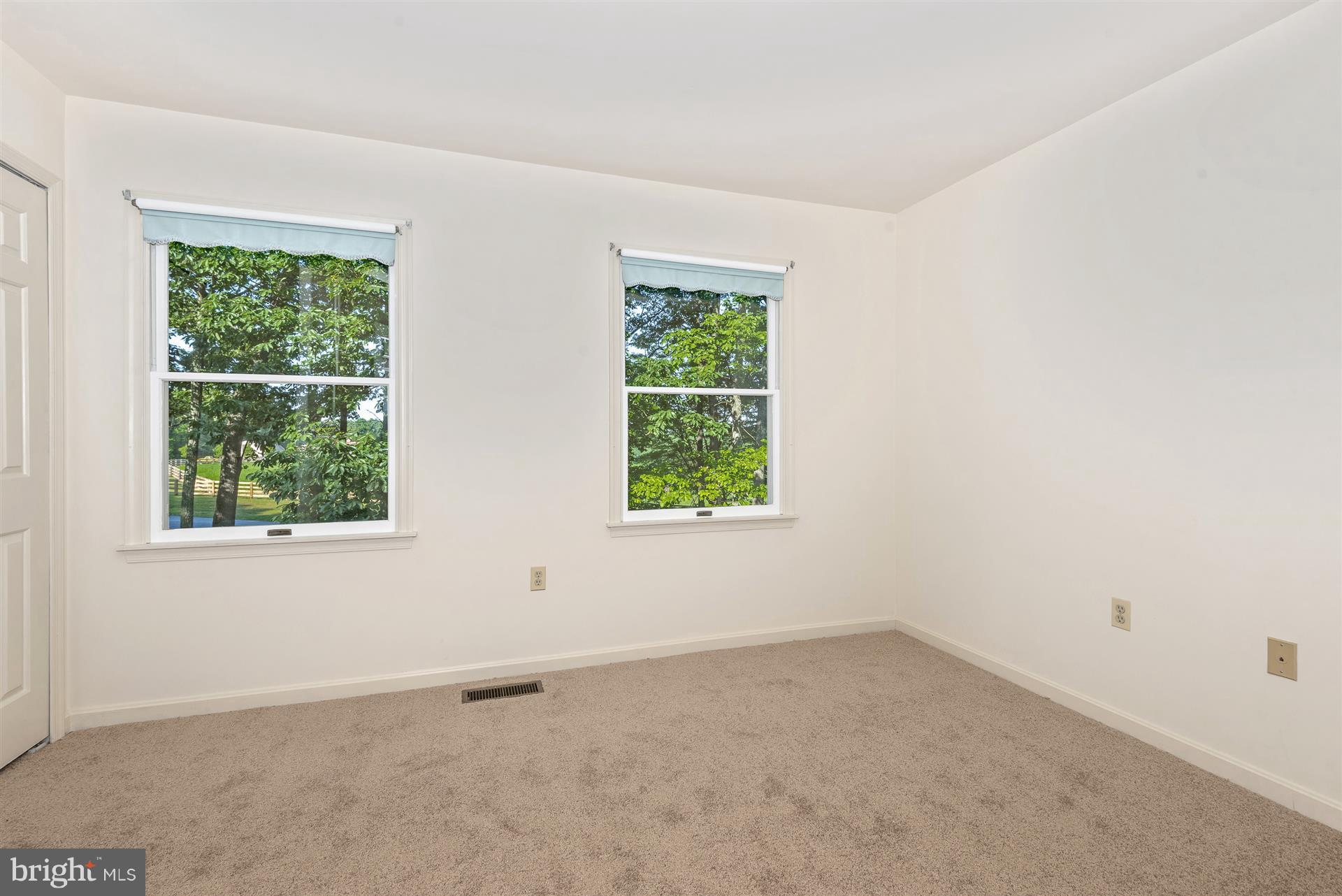 14646 Peddicord Road Mount Airy, MD 21771 - Photo 22 of 30 Bedroom 3