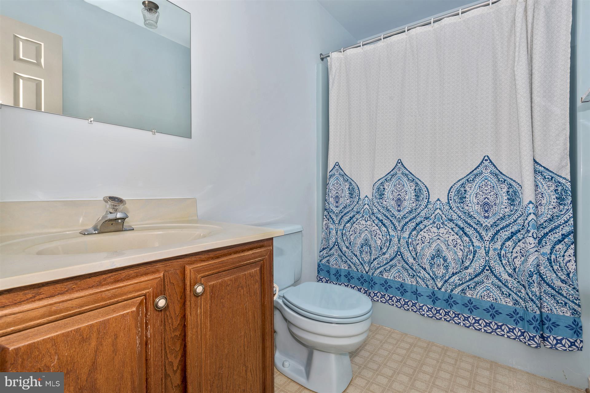 14646 Peddicord Road Mount Airy, MD 21771 - Photo 24 of 30 Hall Bath