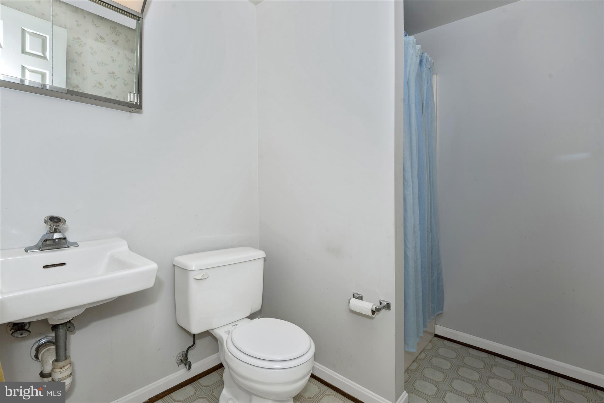 14646 Peddicord Road Mount Airy, MD 21771 - Photo 27 of 30 Full Bath on Lower Level
