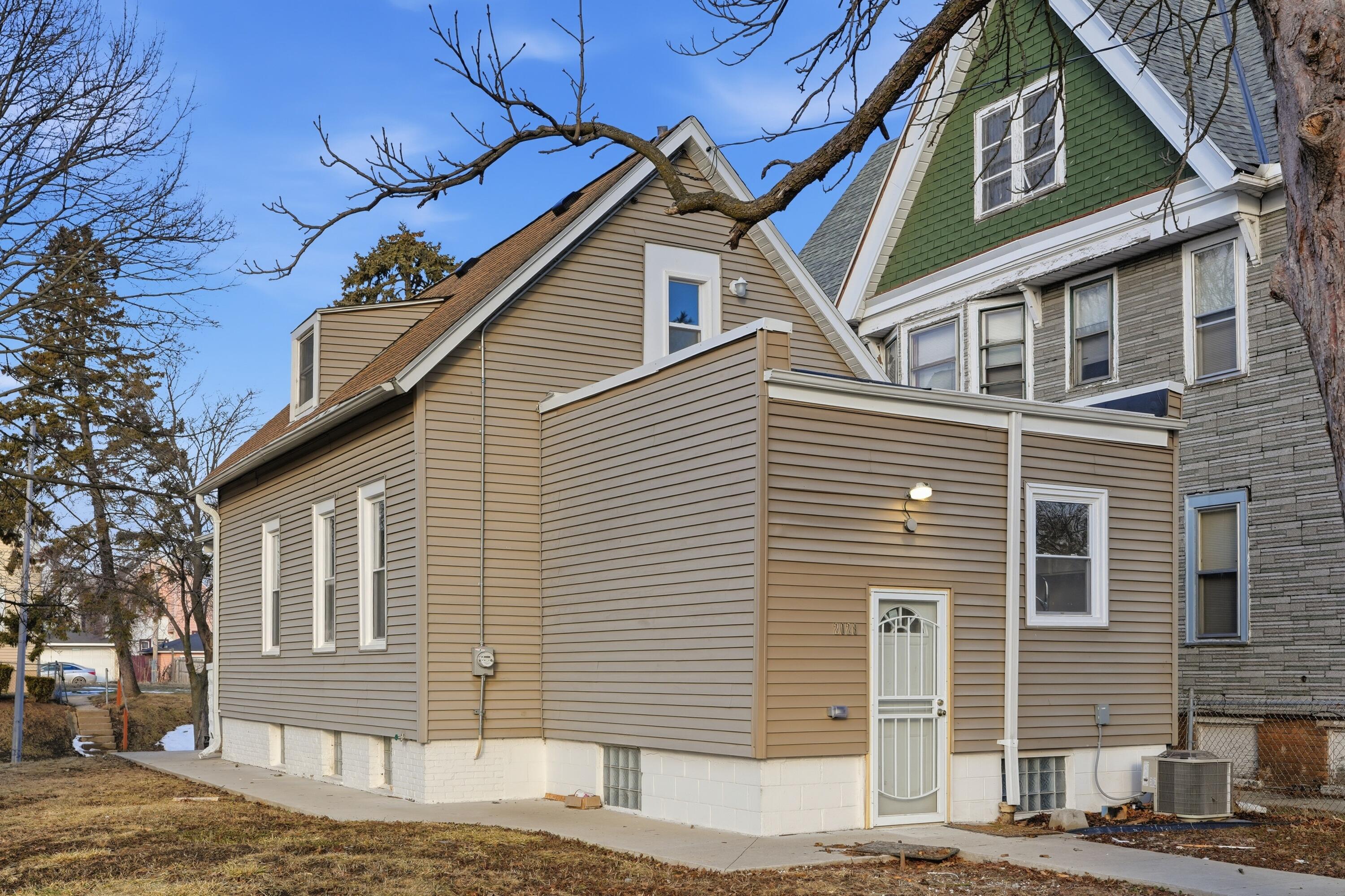 2028 North 23rd Street Milwaukee, WI 53205 - Photo 18 of 20 TMJ05779.jpg-FULL