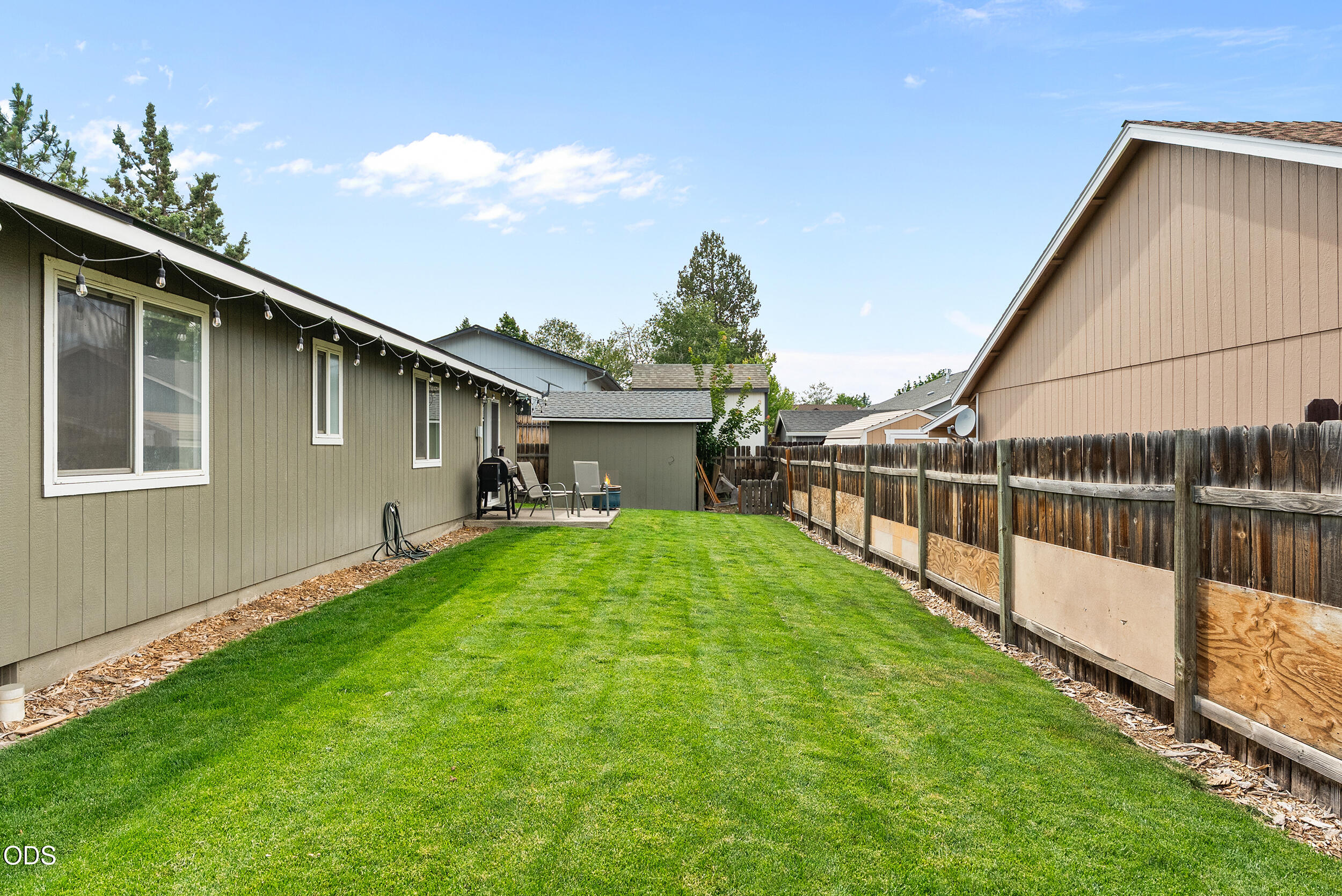 833 Northwest Maple Court Redmond, OR 97756 - Photo 42 of 44