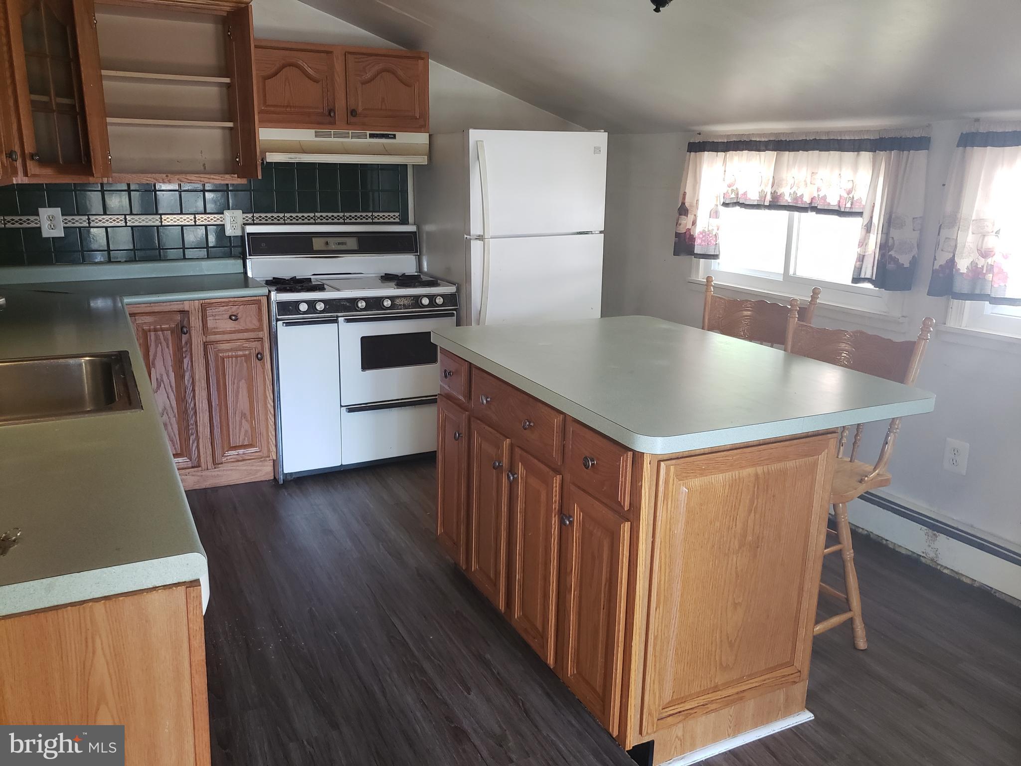 131 Risdon Street Mount Holly, NJ 08060 - Photo 6 of 23 Gallery Image 6