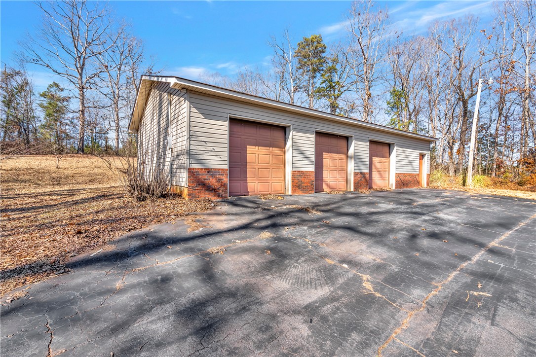 249 Breazeale Road Liberty, SC 29657 - Photo 18 of 35