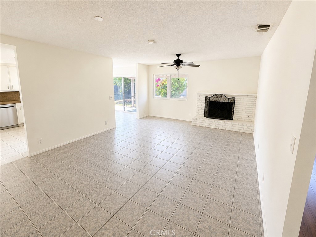 8609 Marlene Street Riverside, CA 92504 - Photo 5 of 11 Gallery Image 5