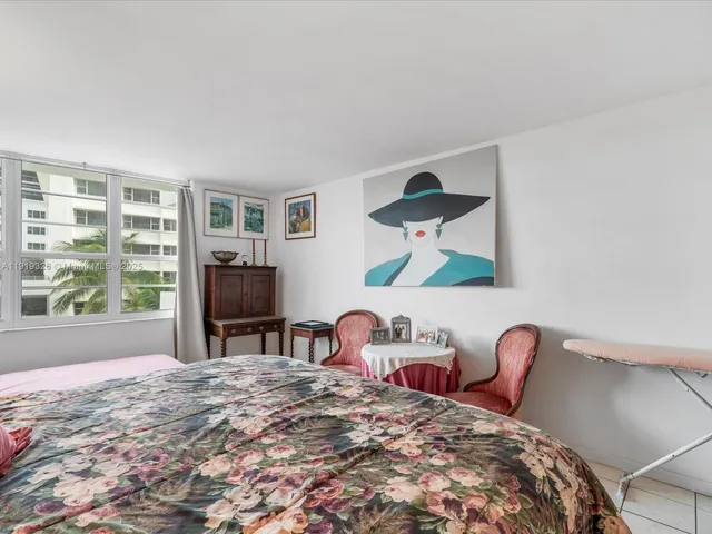 $499,900 | 100 Lincoln Road, Unit 423, Miami Beach, FL 33139
