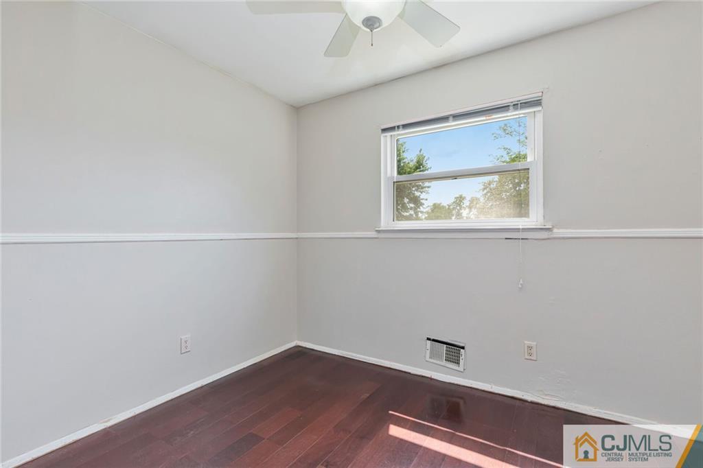 26 Partch Place Edison, NJ 08817 - Photo 13 of 20