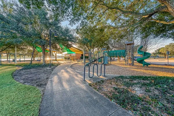 $2,600 | 12958 Rio Mariano Lane, Cypress, TX 77433