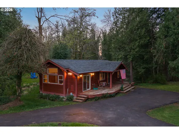 $525,000 | 31965 South Shady Dell Road, Molalla, OR 97038