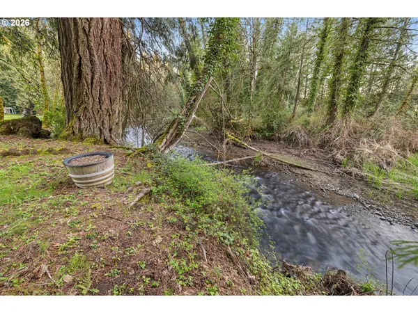 $525,000 | 31965 South Shady Dell Road, Molalla, OR 97038
