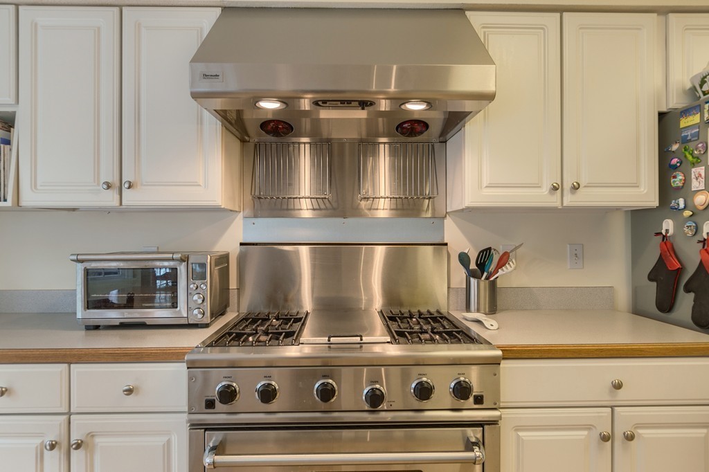 4 Wildwood Road Middleton, MA 01949 - Photo 12 of 30