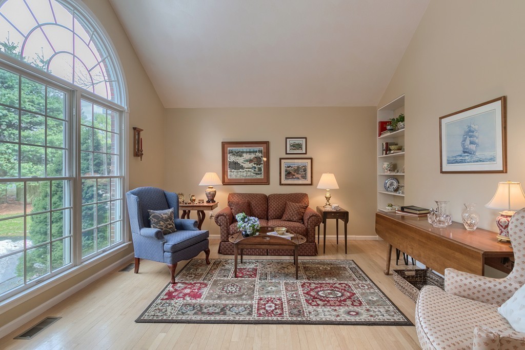 4 Wildwood Road Middleton, MA 01949 - Photo 3 of 30