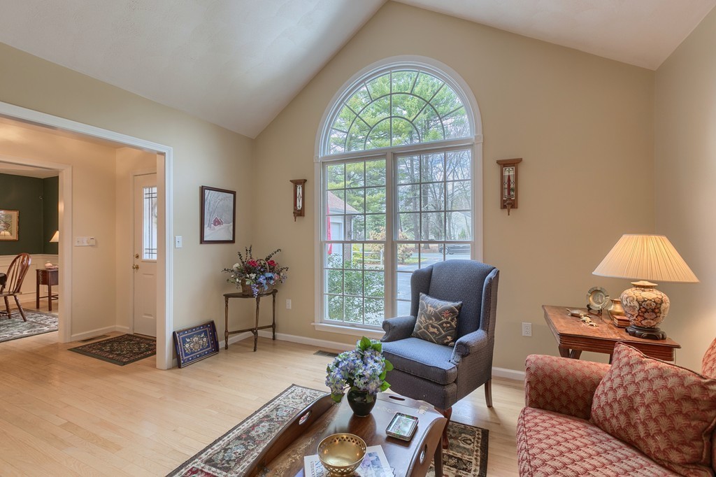 4 Wildwood Road Middleton, MA 01949 - Photo 4 of 30