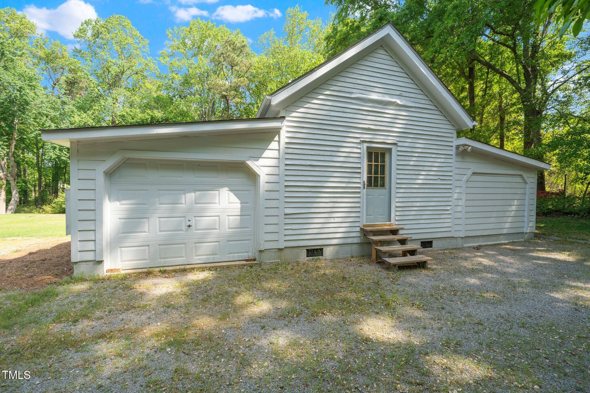 8733 Crowder Road Raleigh, NC 27603 - Photo 43 of 50 Large Barn