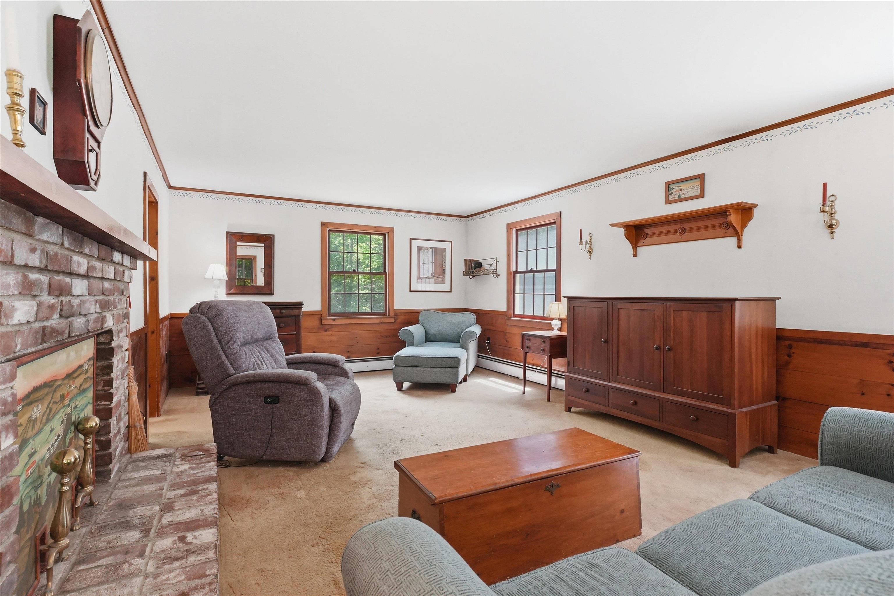 17 Woodhill Road Bow, NH 03304 - Photo 9 of 55 Gallery Image 9