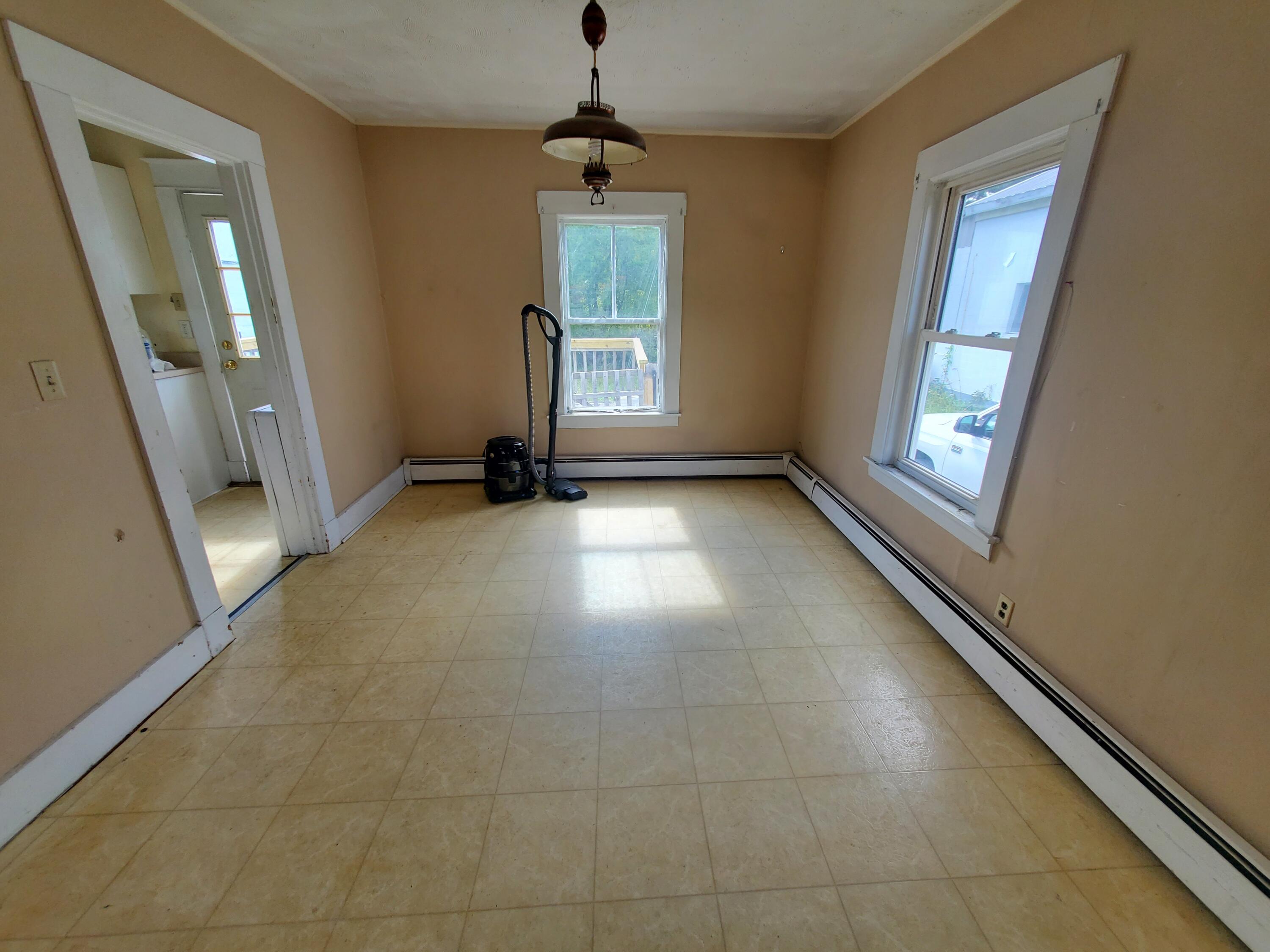 17 Summer Street Dover-Foxcroft, ME 04426 - Photo 4 of 12 20240822_100953