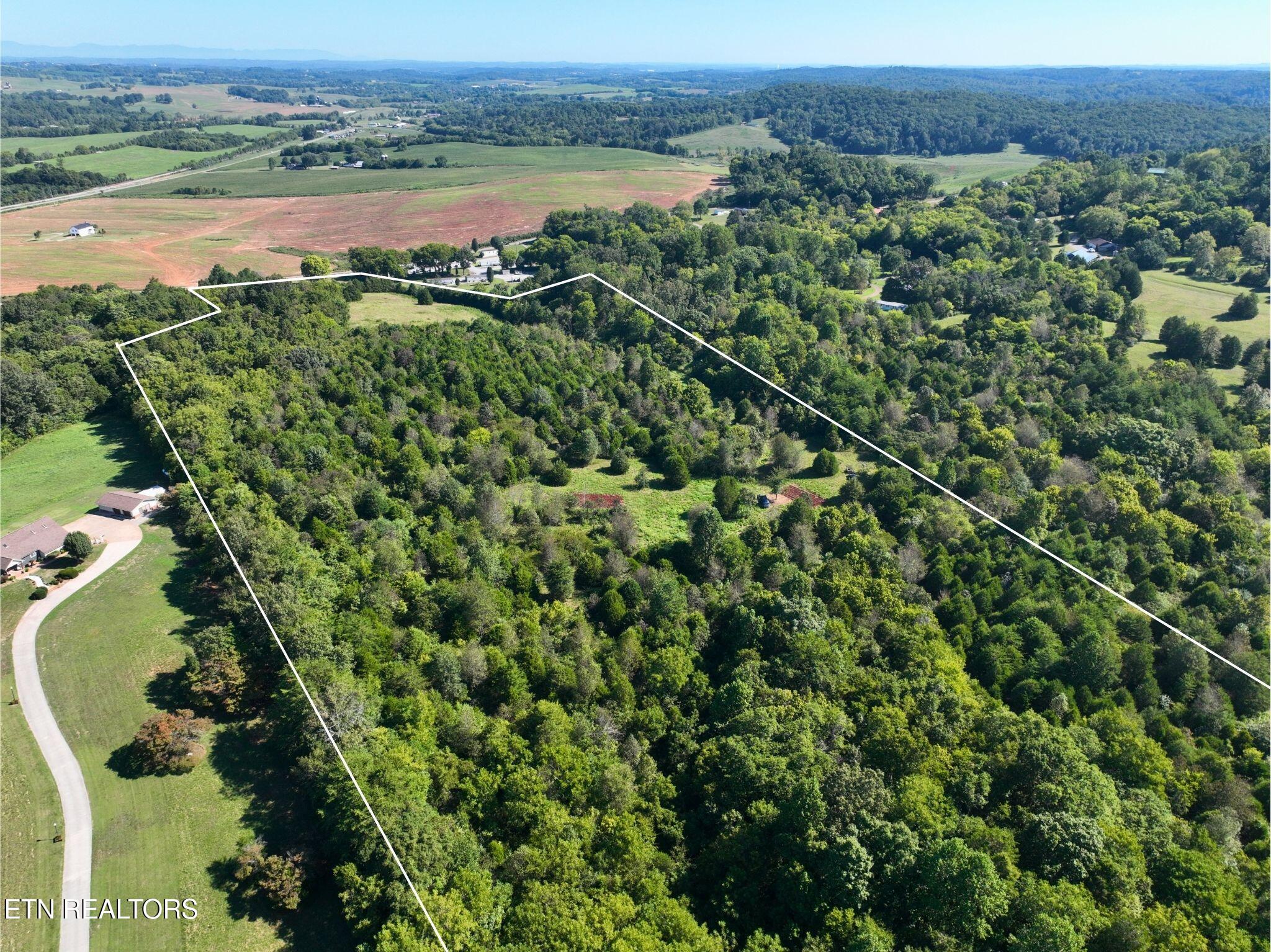 Ragon Road Philadelphia, TN 37846 - Photo 3 of 17 Ragon Rd- 74