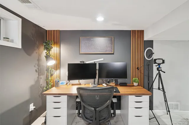 $749,000 | 484 18th Street, West Babylon, NY 11704