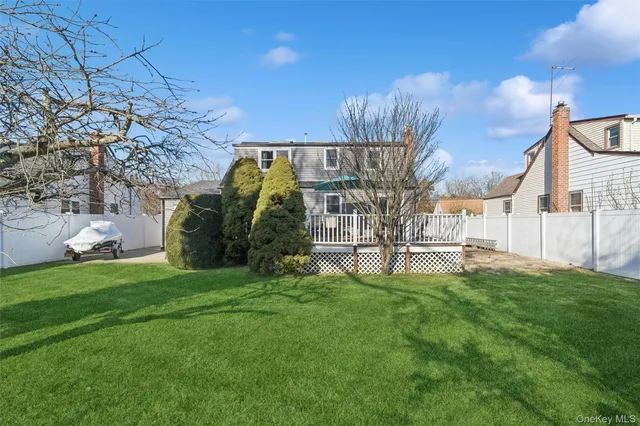 $749,000 | 484 18th Street, West Babylon, NY 11704