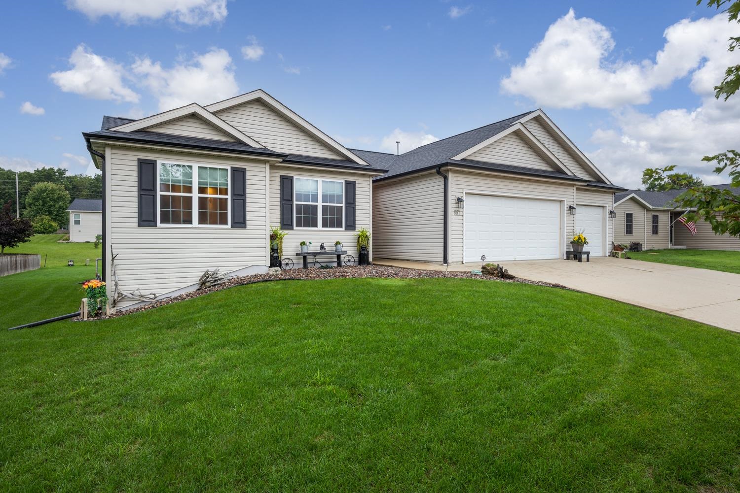 867 Hain Road Edgerton, WI 53534 - Photo 2 of 35 Gallery Image 2