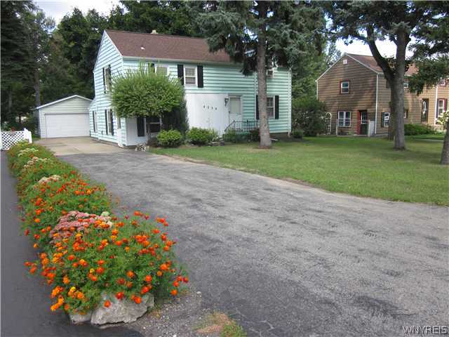 4254 Shimerville Road Clarence, NY 14031 - Photo 1 of 1 Exterior Front