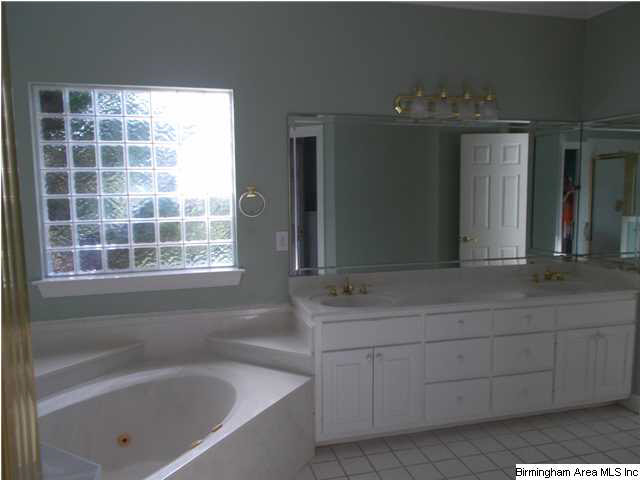4944 15th Street Road Bessemer, AL 35023 - Photo 21 of 32