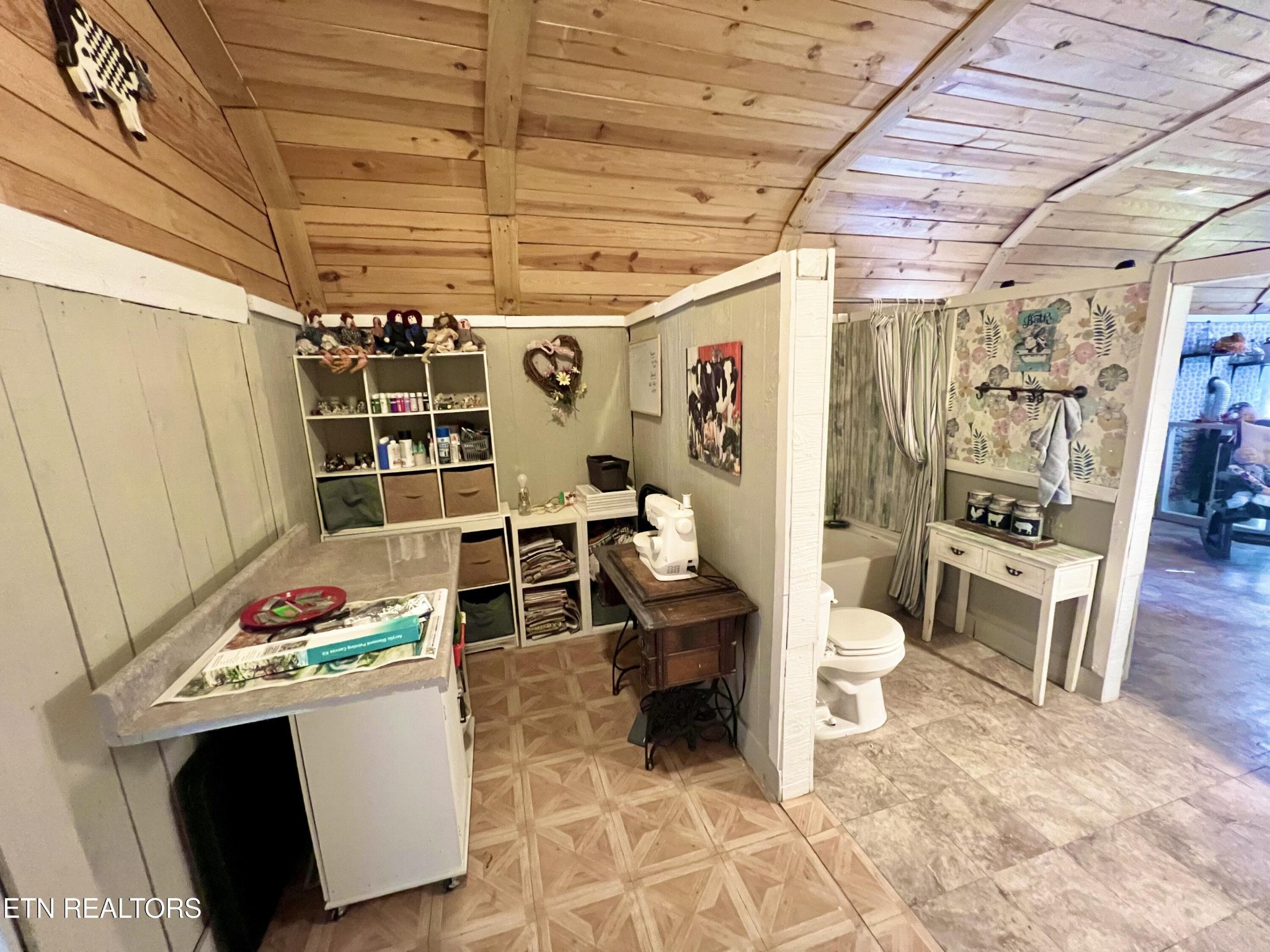 284 Ray Cross Road Harriman, TN 37748 - Photo 15 of 27 Gallery Image 15