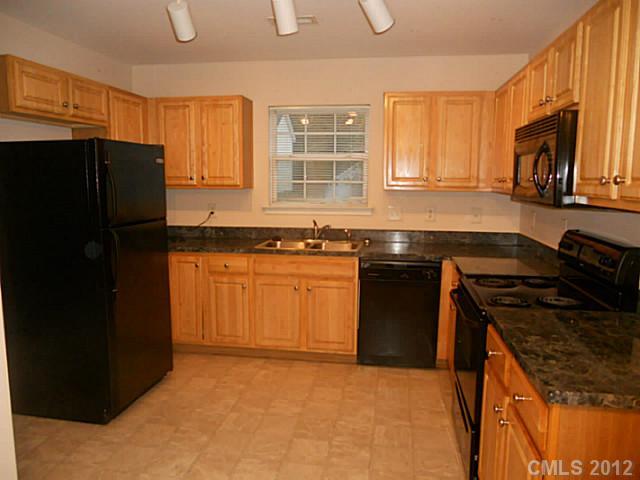 1013 Valley Ridge Road Charlotte, NC 28214 - Photo 3 of 10