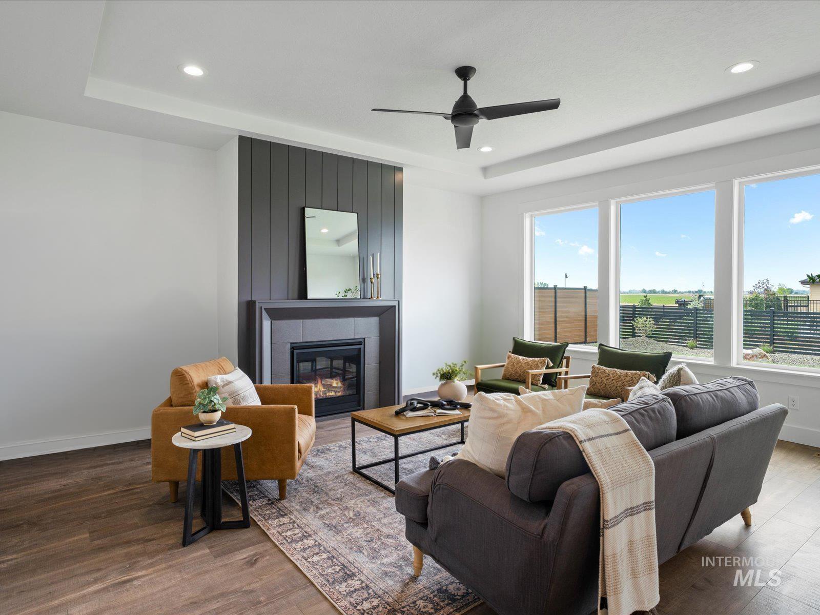 295 South Gearbox Way Boise, ID 83716 - Photo 5 of 13