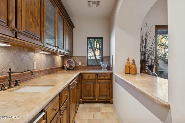 $4,550,000 | 10986 East Wildcat Hill Road, Scottsdale, AZ 85262