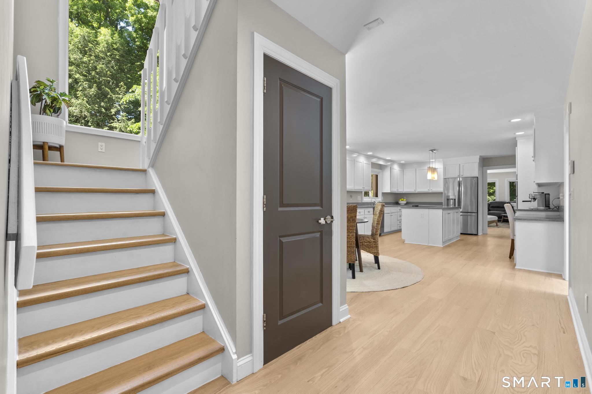 293 Sturges Ridge Road Wilton, CT 06897 - Photo 19 of 39