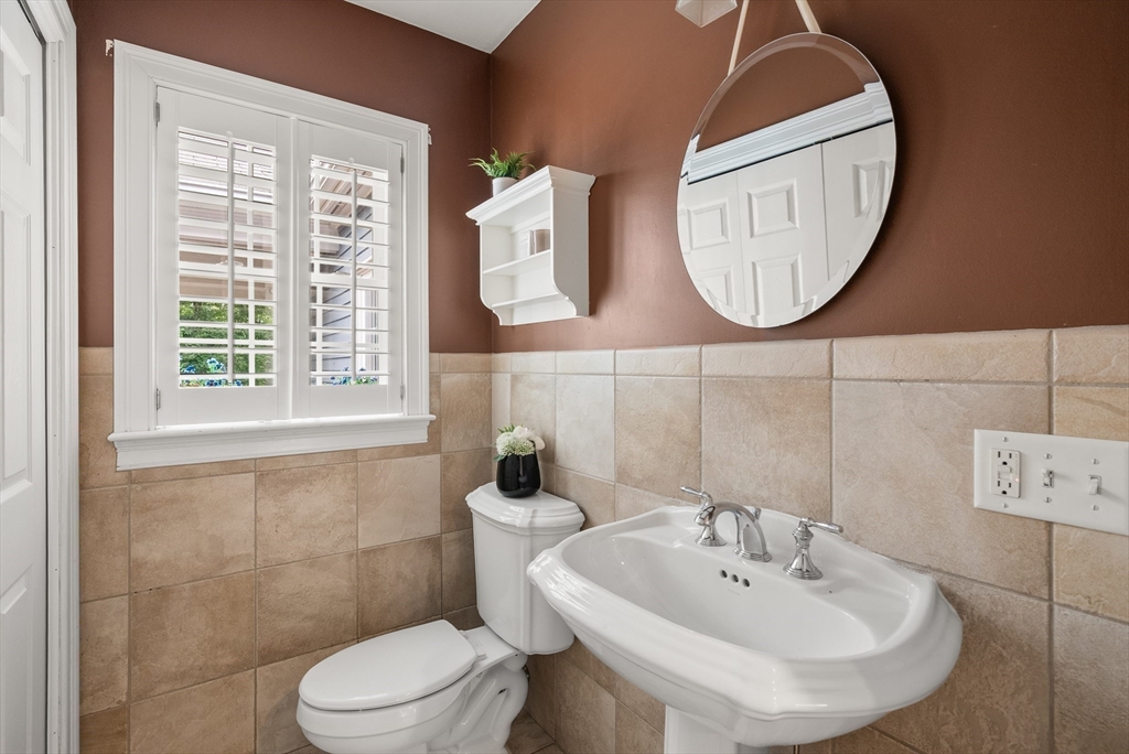 14 Harnden Road Foxboro, MA 02035 - Photo 19 of 40