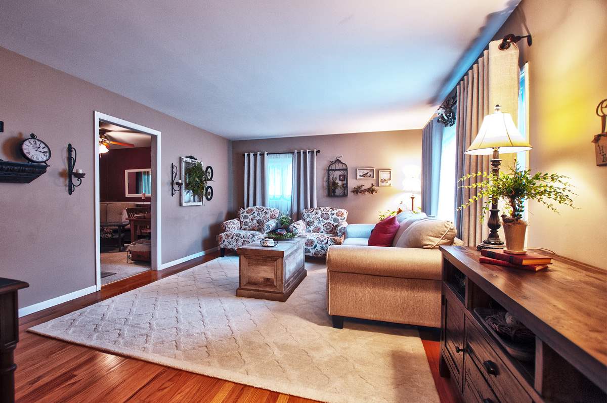 5015 Craig Road South Bend, IN 46614 - Photo 2 of 28 Gallery Image 2