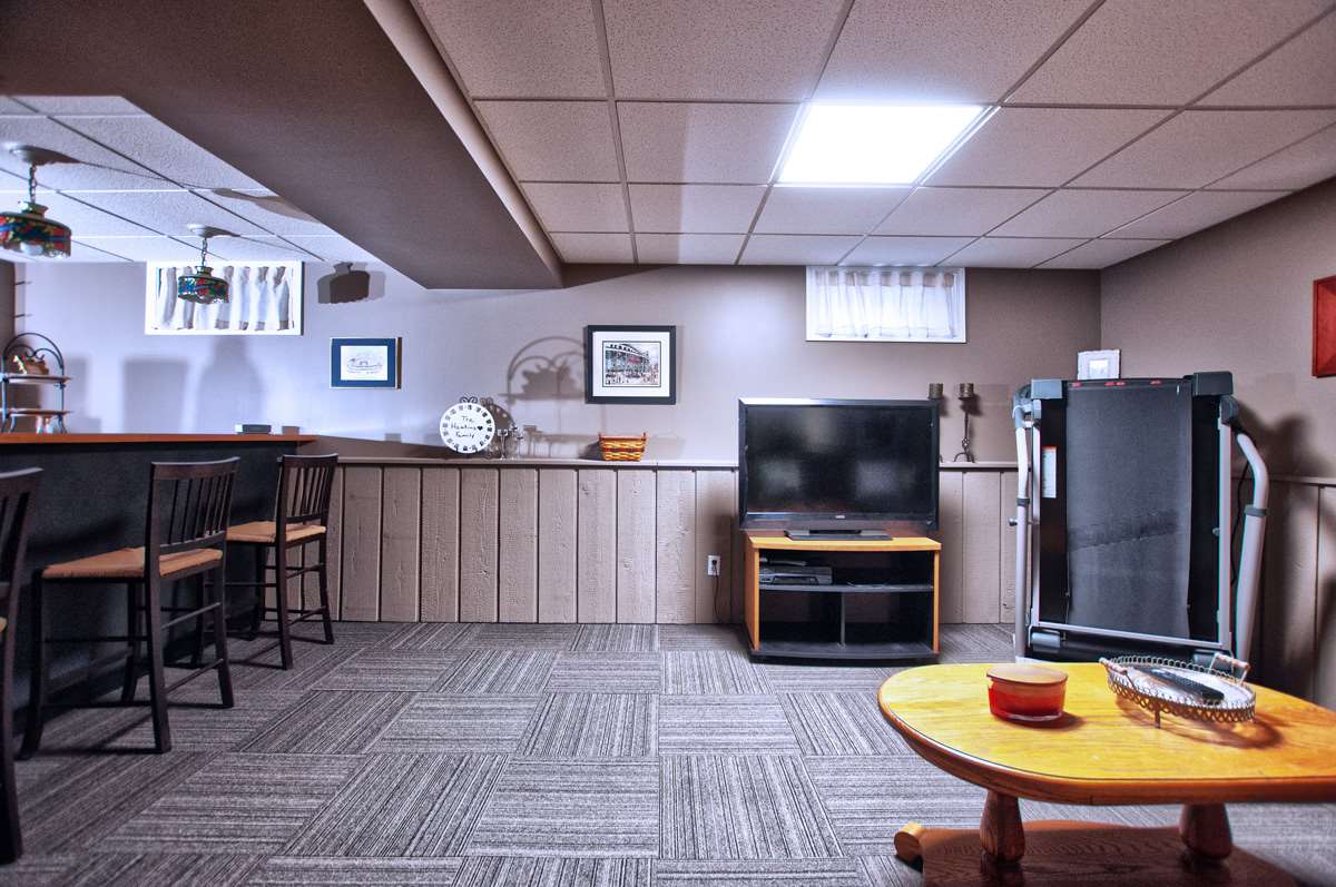5015 Craig Road South Bend, IN 46614 - Photo 21 of 28 Gallery Image 21