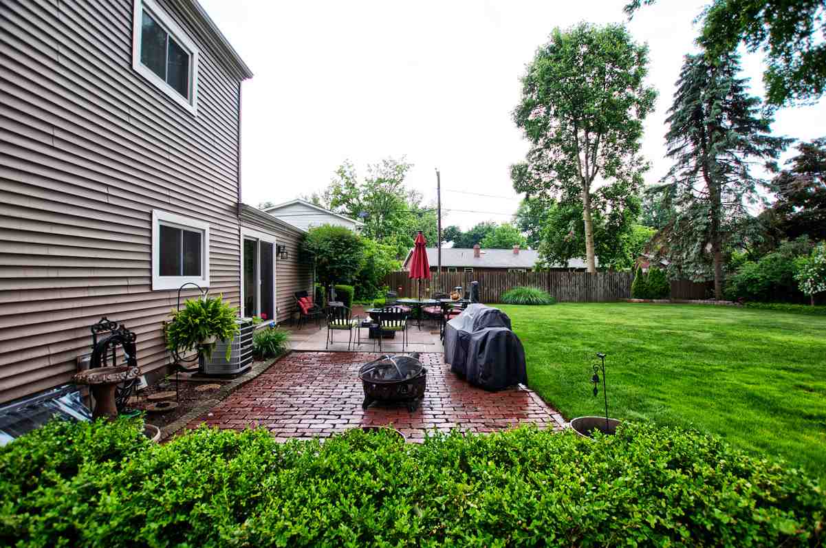 5015 Craig Road South Bend, IN 46614 - Photo 26 of 28 Gallery Image 26