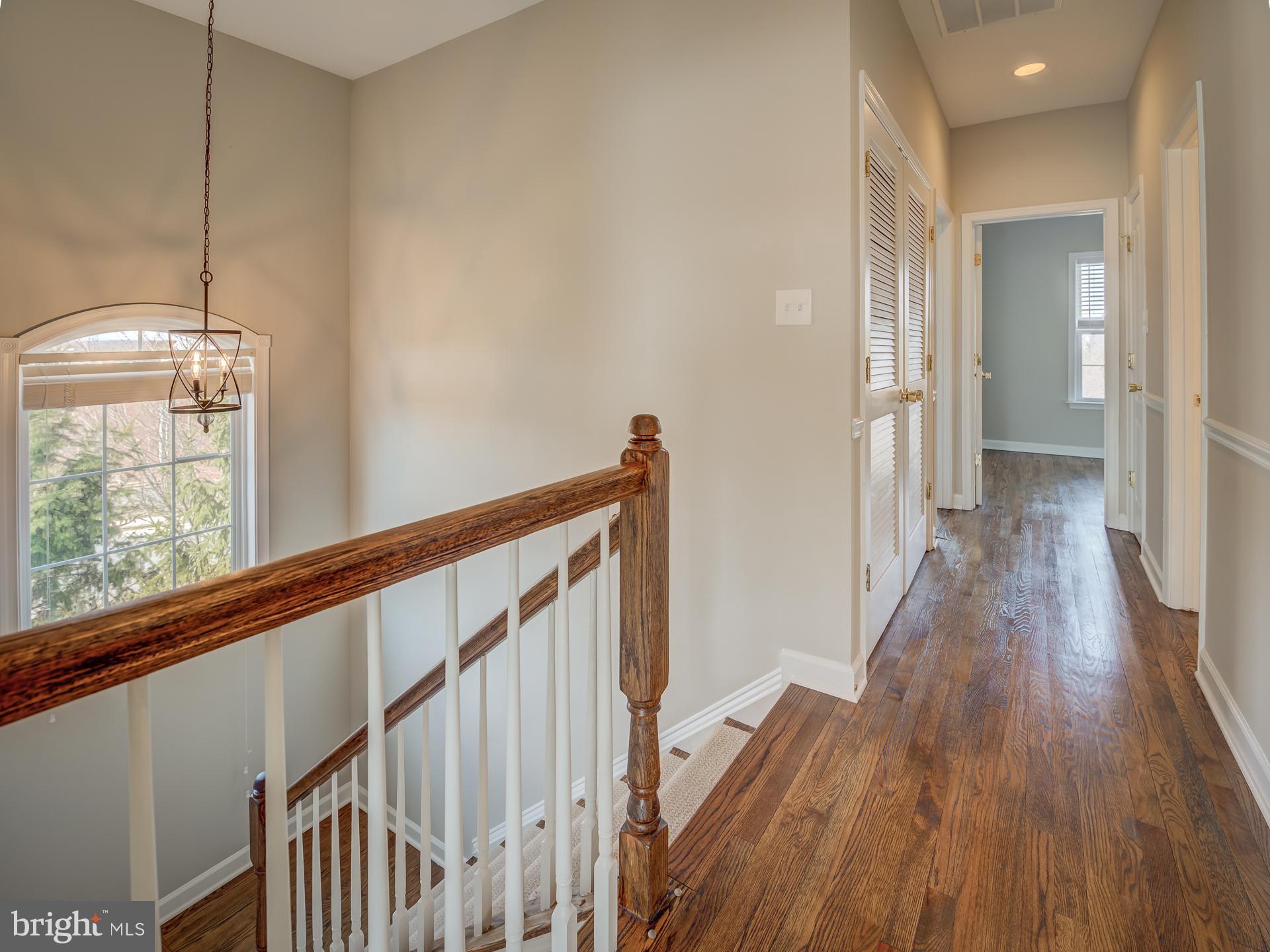 42451 Magellan Square Brambleton, VA 20148 - Photo 19 of 45 Upper Level