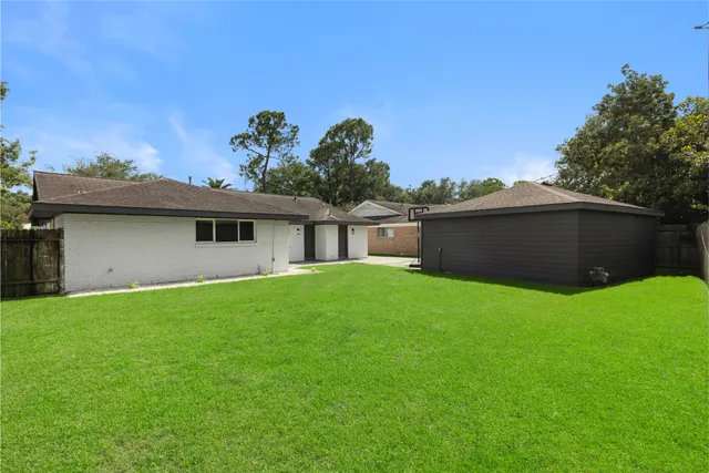 $460,000 | 5514 Cheena Drive, Houston, TX 77096