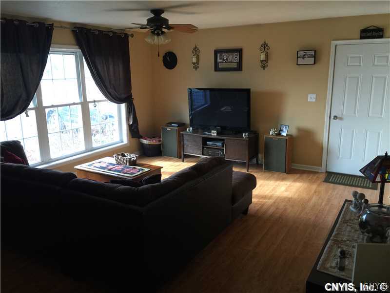 5303 Kamryn Road Lowville, NY 13367 - Photo 9 of 24 Living Room.
