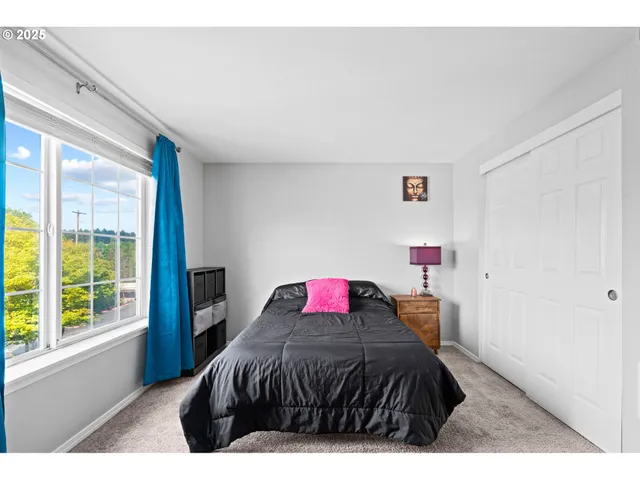 $329,900 | 17516 Northwest Springville Road, Unit B12, Portland, OR 97229