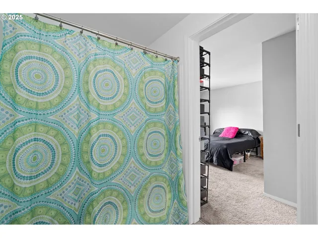 $329,900 | 17516 Northwest Springville Road, Unit B12, Portland, OR 97229