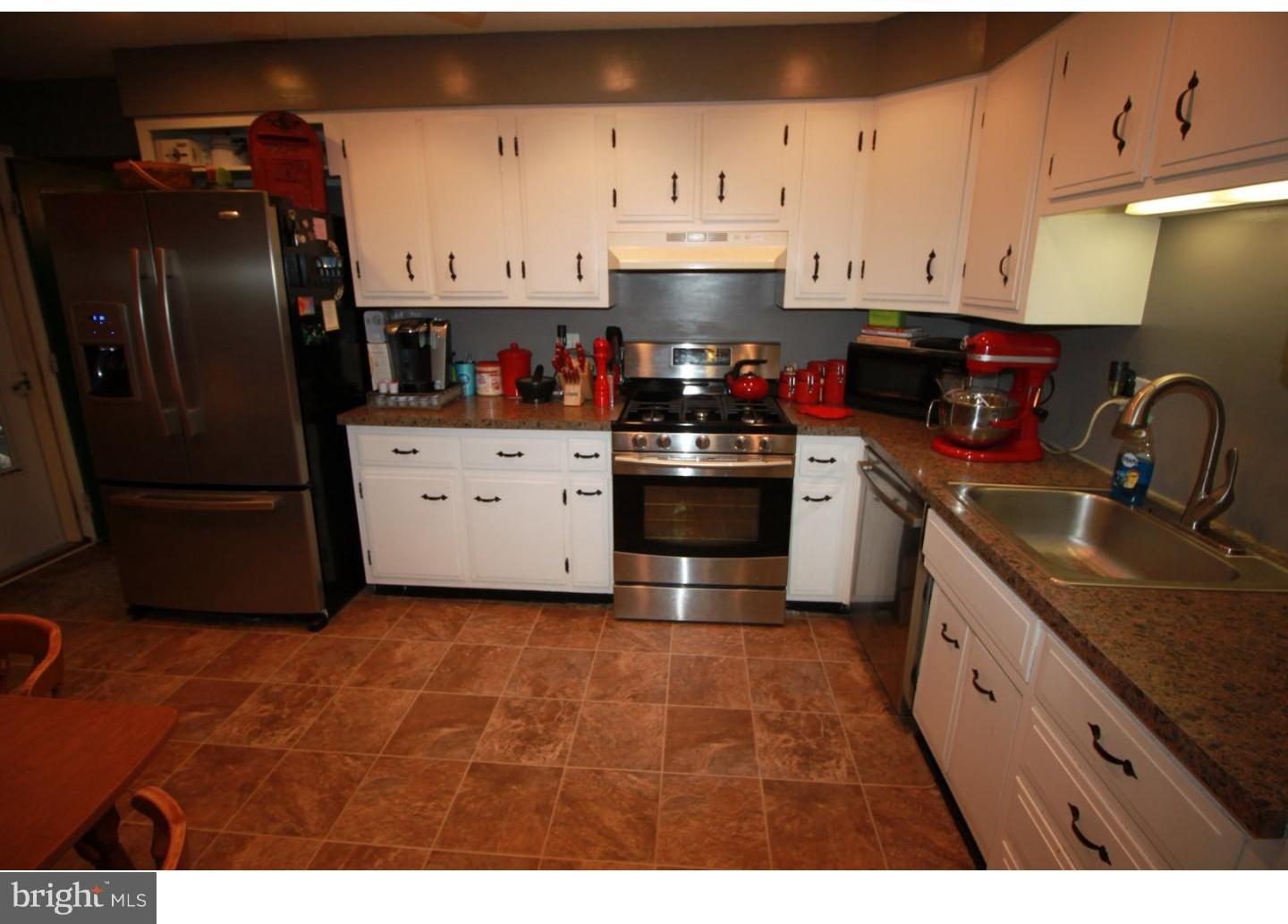 1408 Carson Road Wilmington, DE 19803 - Photo 12 of 24 Gallery Image 12
