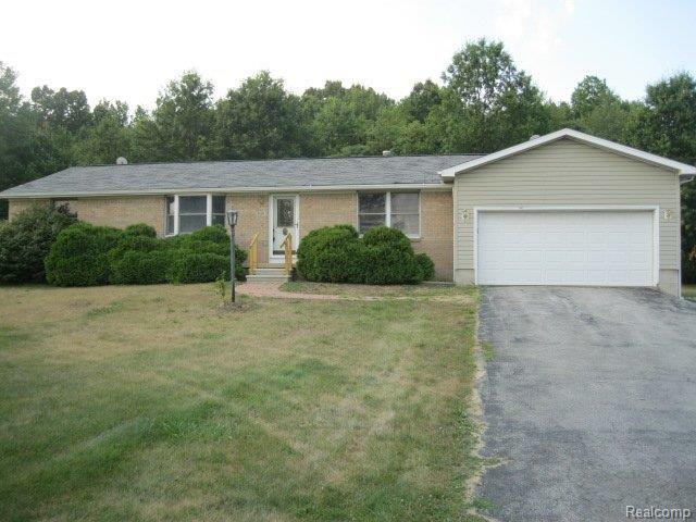 3665 Gruber Road Monroe, MI 48162 - Photo 1 of 10 IMG_9065.JPG