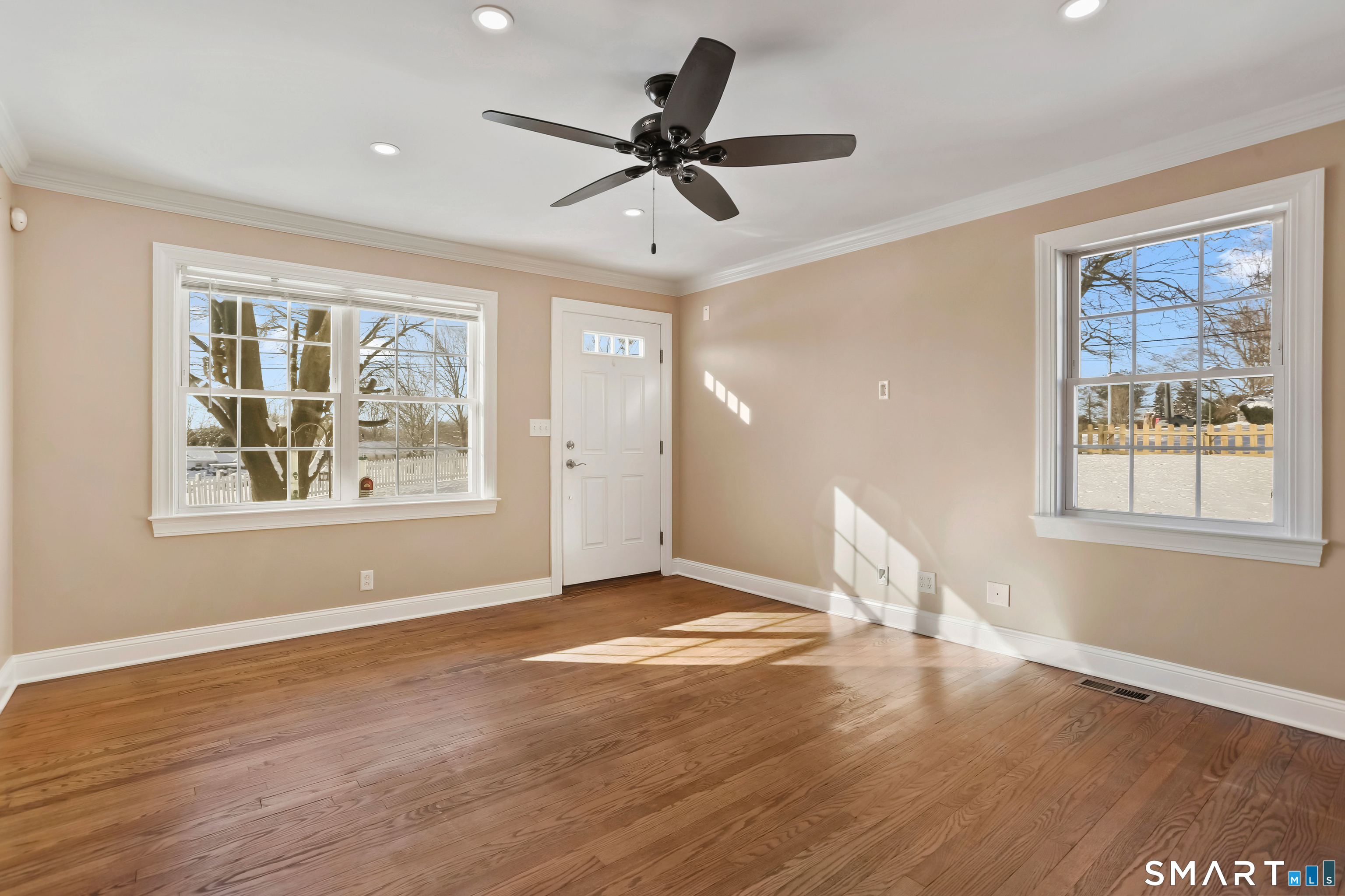 75 Middlebrooks Avenue Trumbull, CT 06611 - Photo 11 of 25