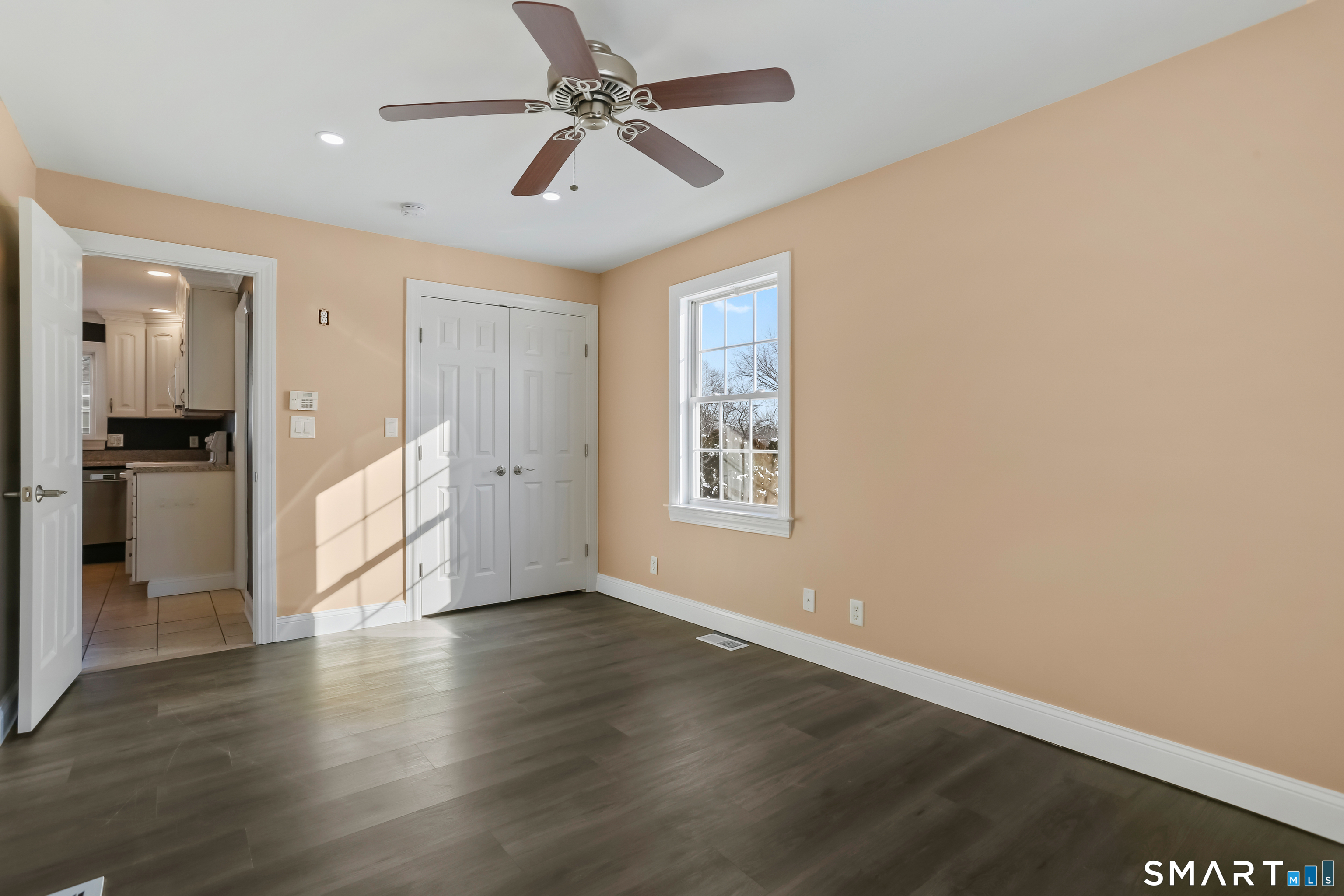 75 Middlebrooks Avenue Trumbull, CT 06611 - Photo 20 of 25