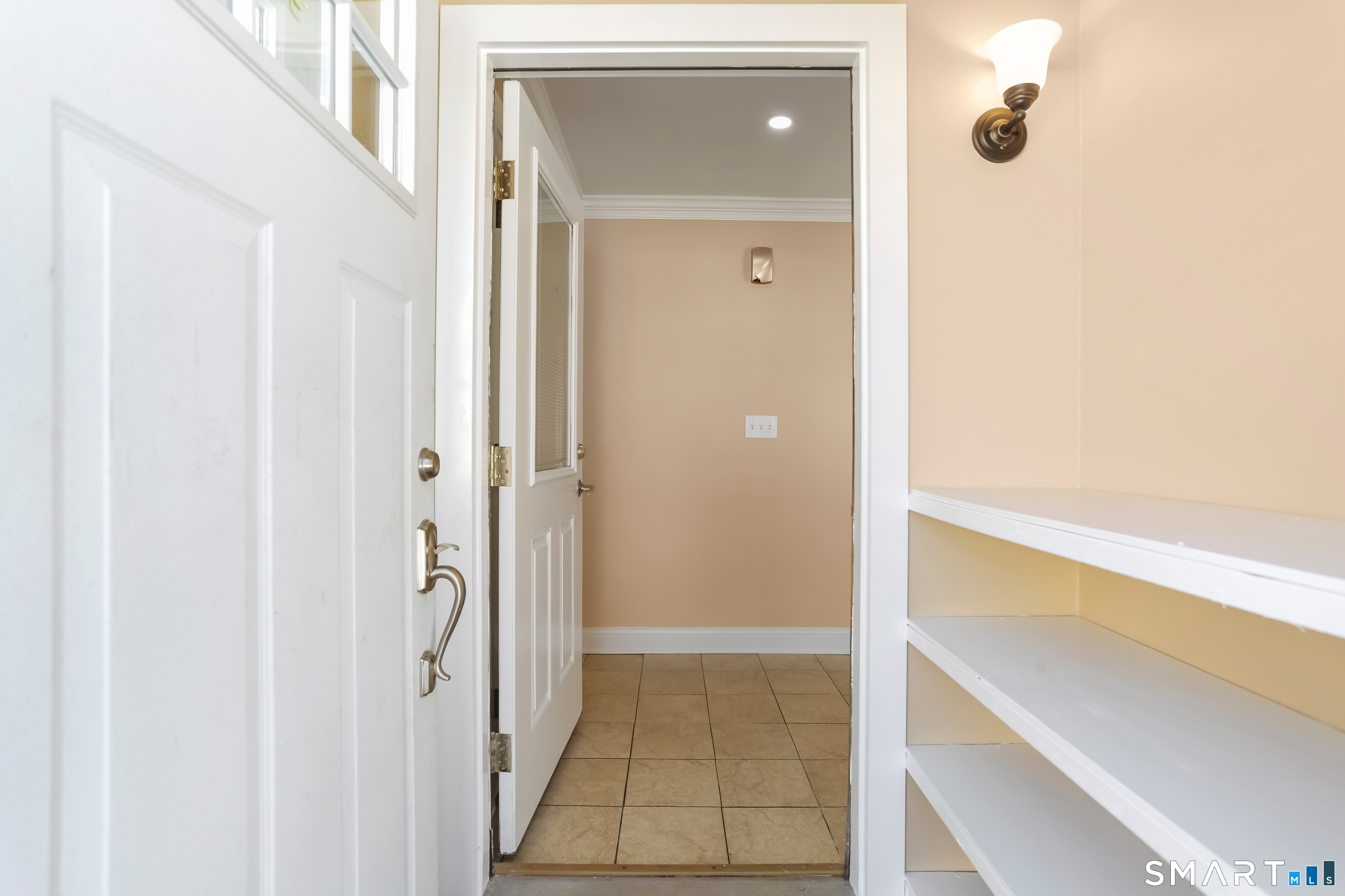 75 Middlebrooks Avenue Trumbull, CT 06611 - Photo 3 of 25