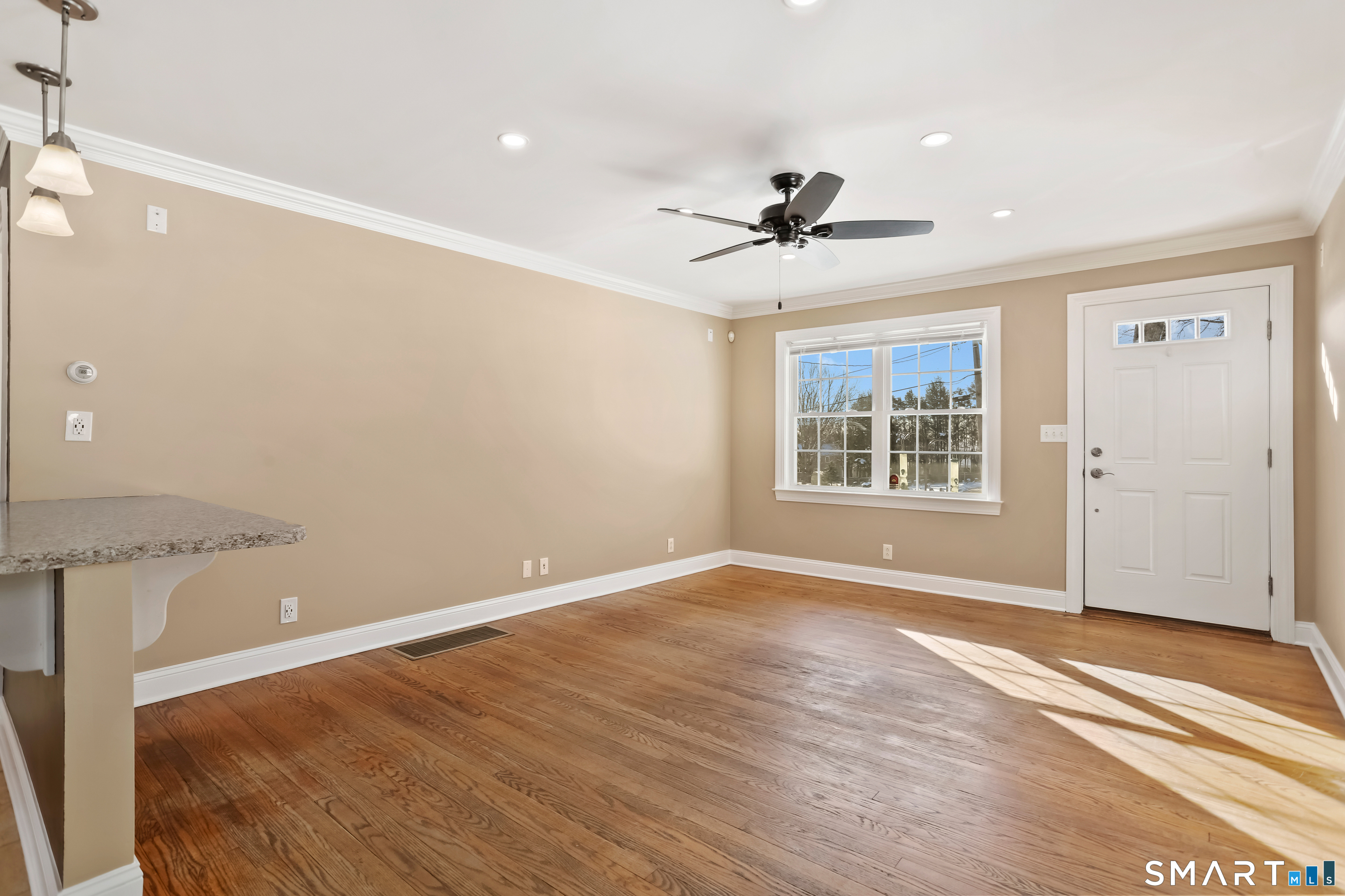 75 Middlebrooks Avenue Trumbull, CT 06611 - Photo 6 of 25